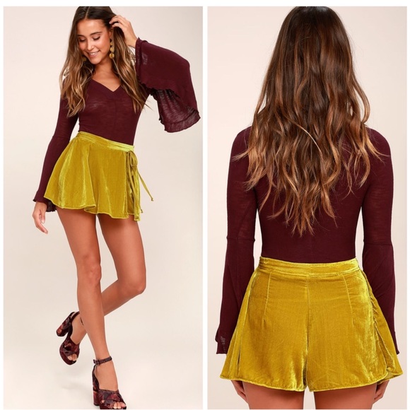 FREE PEOPLE Dance the Night Away Velvet Skort NWT - Picture 2 of 7